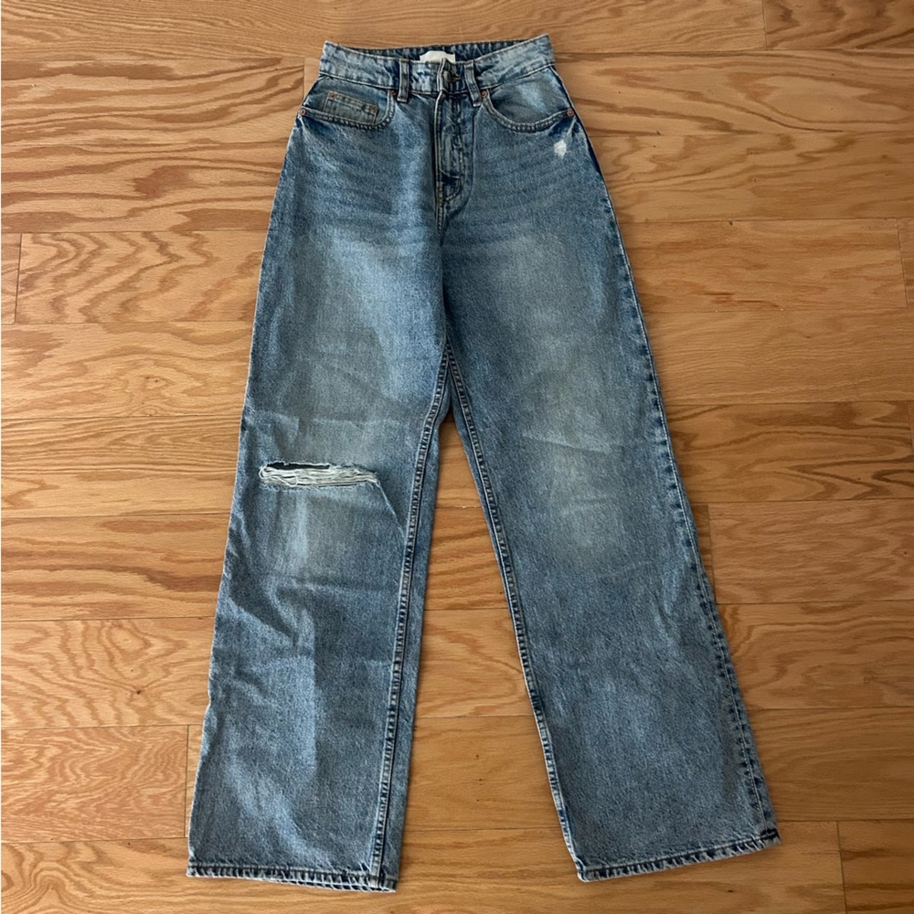 H&M Women's Wide Leg Flare Jeans in Light Blue Denim